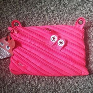 NWT-Zip it Pencil Pouch